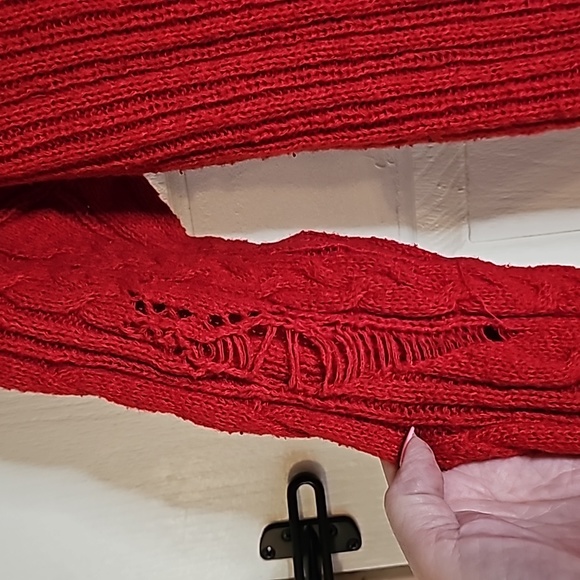 Wild Fable Distressed Sweater Size XS Crate A - Picture 9 of 9